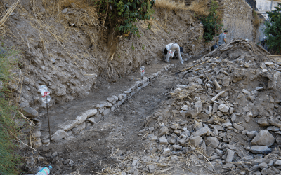Conociendo la técnica milenaria de construcción en piedra seca
